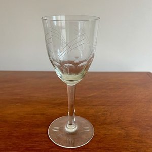 10 Copas de Vino o Agua Antiguas Talladas con Diseño Geométrico - imagen 3