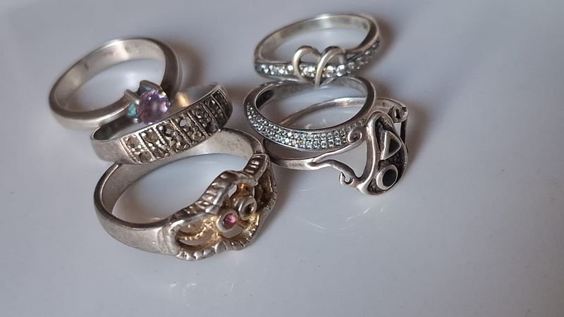 Lotes de anillos plata con diseños y engravings - imagen 3