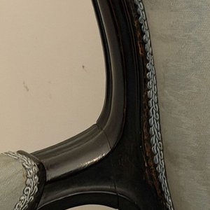 Butaca Victoriana de Madera Oscura Tapizada en Tela Celeste - imagen 8