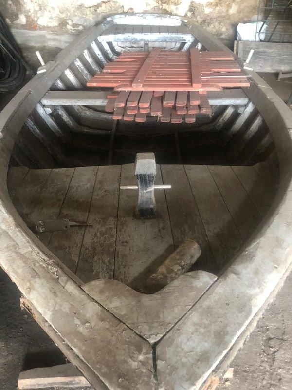 Bote de madera en venta - imagen 3