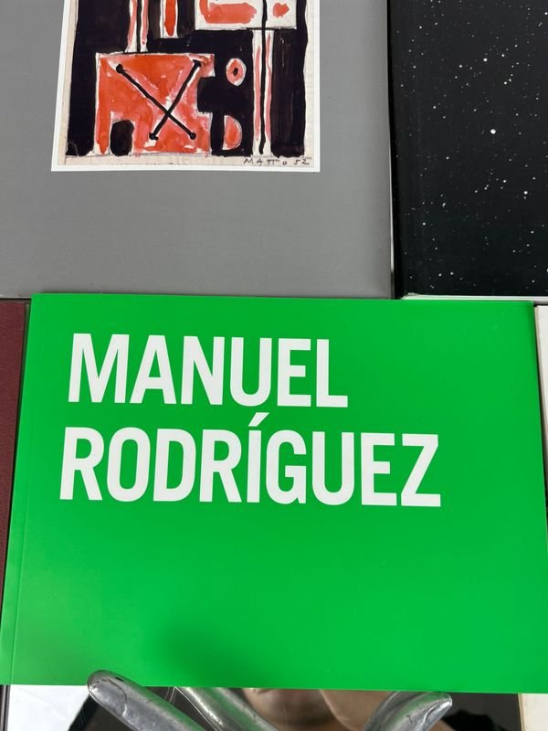 Colección de libros y catálogos de arte contemporáneo - imagen 3