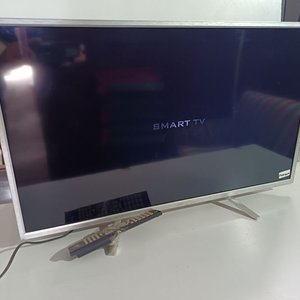 Televisor Smart TV JVC 32 Pulgadas - imagen 2