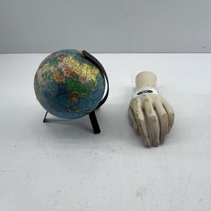 Globo Terráqueo Decorativo de Metal y Cartón con Soporte - imagen 3