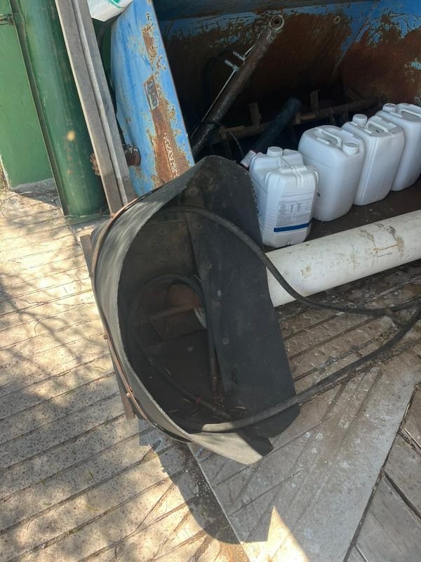 Tornillo de embolsadora Richiger R6 - Accesorios para Vehículos - imagen 1