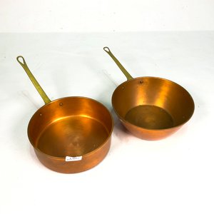 Lote anterior: Set de Dos Ollitas de Cobre con Asa