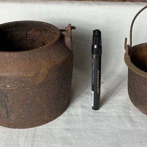 Antiguo Colero de Hierro con Asa - imagen 5