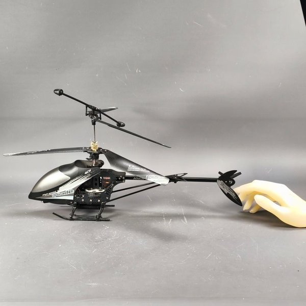 Helicóptero Remoto con Cámara y Control con Pantalla - imagen 2