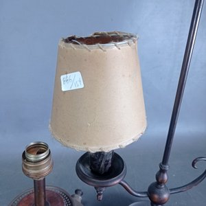 Lote de 2 Lámparas de Mesa en Bronce, una estilo Primus - imagen 3