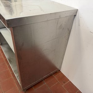Mesada Auxiliar de Acero Inoxidable con Doble Estante - imagen 3