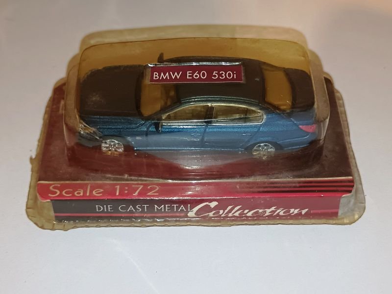 Conjunto de coches a escala 1:72 Cararama - imagen 3