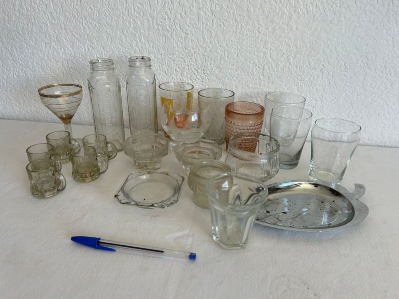 Colección de jarras y mamaderas antiguas - imagen 3