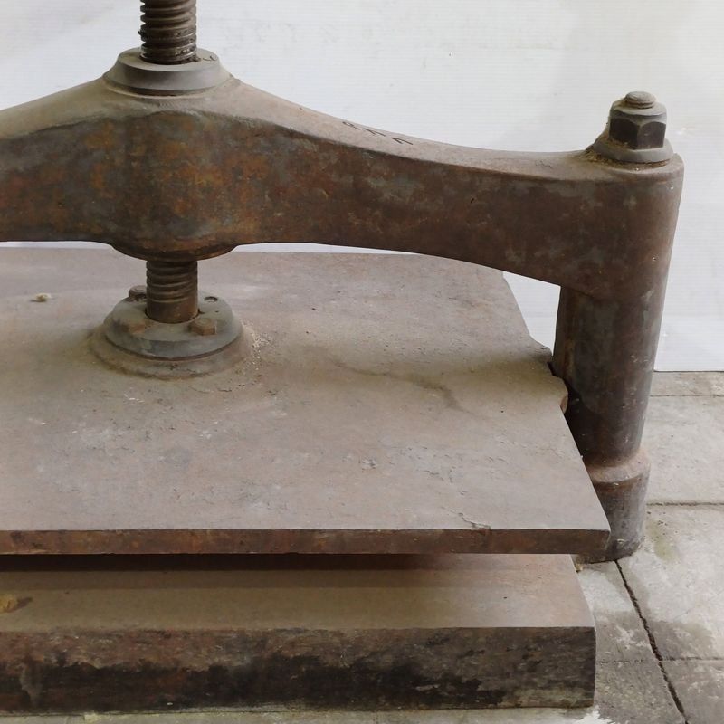 Item 900091 - Image 2