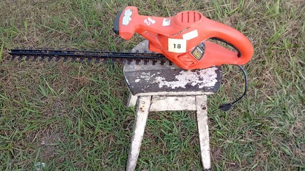 Cortadora de Cesped Black and Decker - Trituradora de césped eléctrica - imagen 2