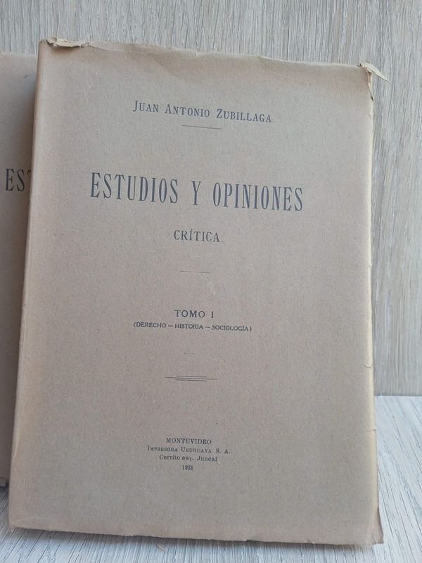 Colección de libros antiguos en español - imagen 2