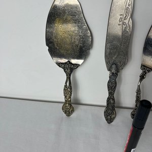 Set de 3 Piezas para Servir con Diseño Repujado y Cincelado - imagen 5