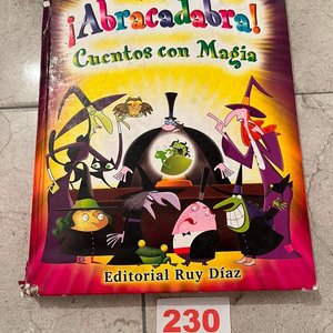 Lote siguiente: ¡Abracadabra! Cuentos con Magia por Carlos Marianidis y otros - Editorial Ruy Díaz