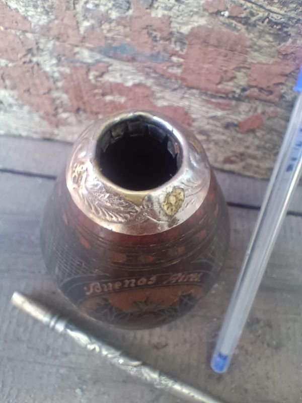 Antiguo Mate con Boquilla de Plata y Oro, Ideal Decoración