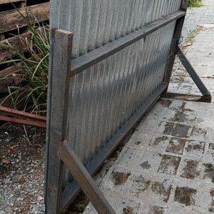 Alero Reforzado de Chapa Nueva y Estructura Tubular - imagen 4