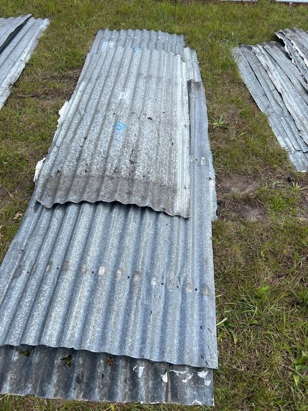 Lote de 5 Chapas Metálicas Onduladas para Construcción