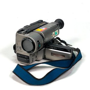 Filmadora Sony Handycam Vision CCD-TRV108 con estuche y accesorios - imagen 3