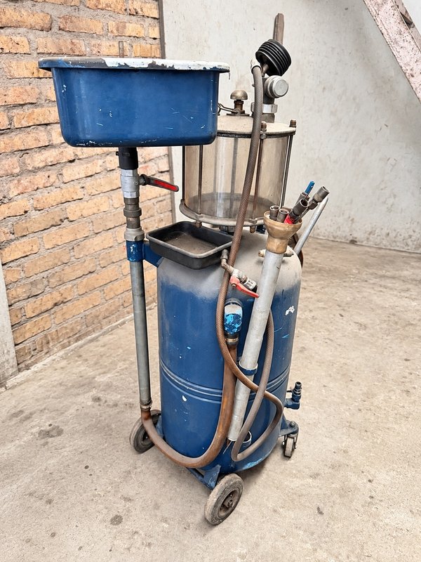 Extractor de Aceite Industrial de 100 Litros