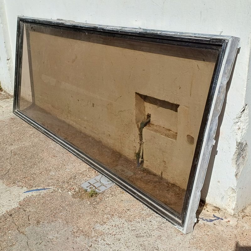 Paño fijo en carpintería de aluminio y vidrio - imagen 2