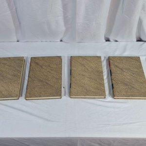 Lote siguiente: Diccionario de la Real Academia Española, 6 Tomos, 19ª Edición (1970)