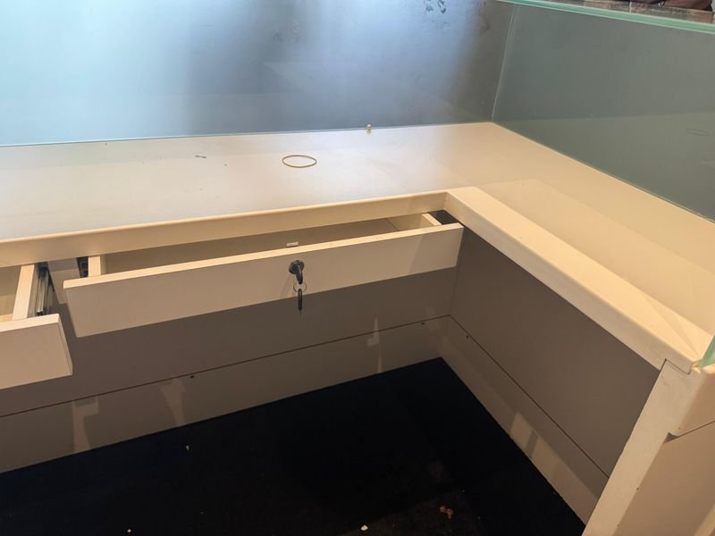 Item 829237 - Image 5