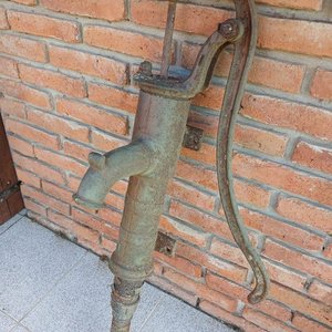 Lote anterior: Bomba de Agua Manual Antigua de Hierro Fundido