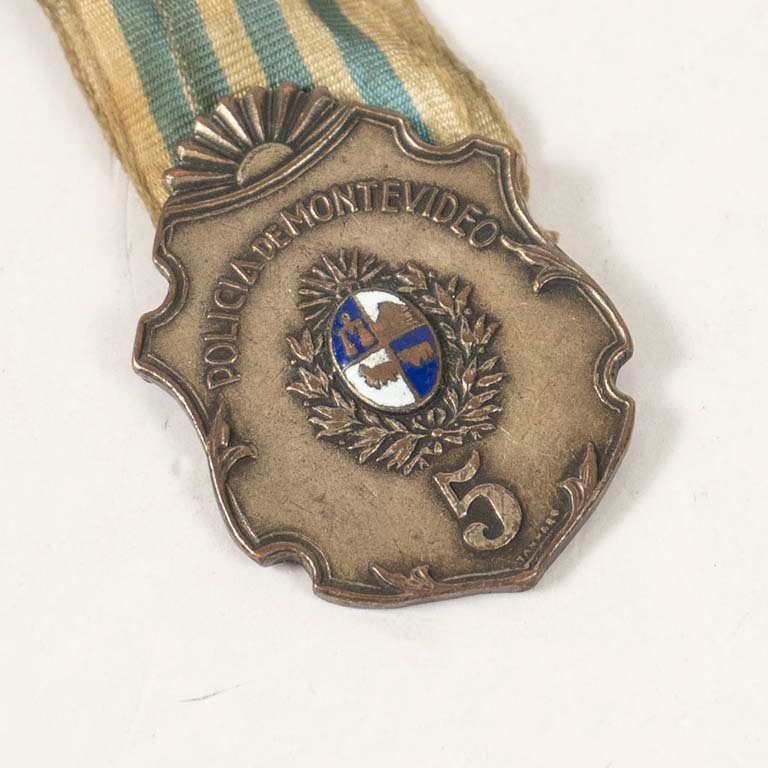 Item 2105490 - Image 1