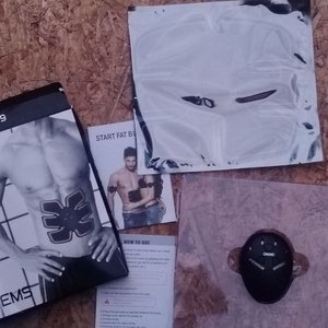 Beauty Body 6 Pack EMS Estimulador Muscular a Pila con Pack Sellado - imagen 3