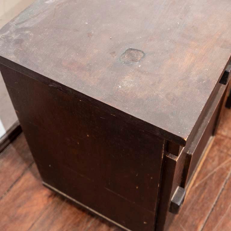 Item 2104533 - Image 2