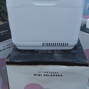 Set de 7 Mini Heladeras "Mispetares" Completas en Caja - imagen 3