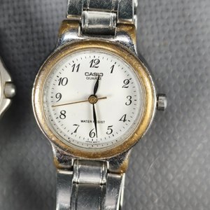 Dos Relojes Casio de Pulsera: Uno Titanium LTN-1016 y Otro LTP-1131 - imagen 3