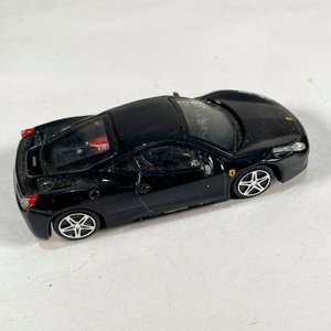 Auto a Escala Ferrari 458 Italia Negro 1:43 - imagen 1
