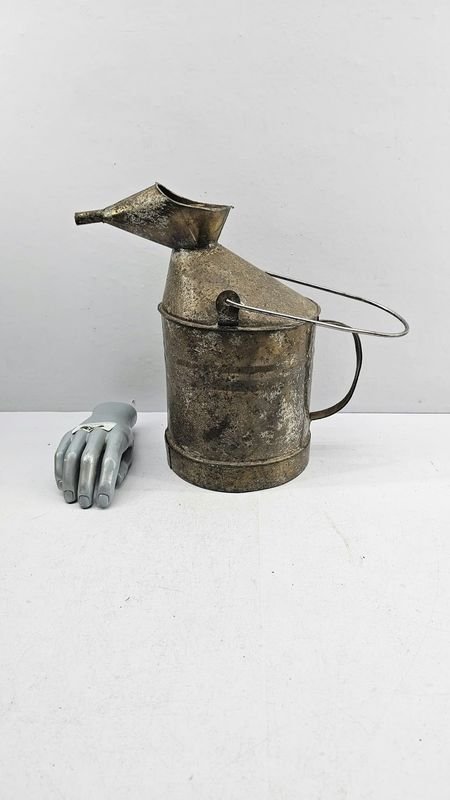 Tacho Antiguo para Combustible con Tapón de Corcho