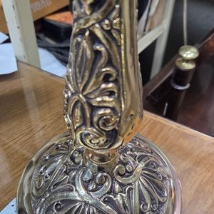 Lámpara de Mesa de Bronce con Pantalla Metálica Esmaltada - imagen 7