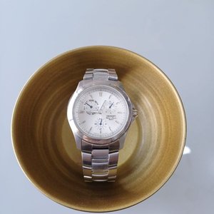 Reloj Orient Acero Inoxidable Cuarzo Plateado Calendario 42mm - imagen 2