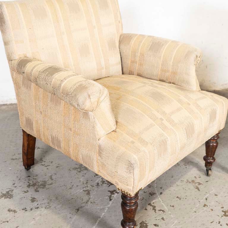 Sillones ingleses rodantes tapizados tela dorada - imagen 2