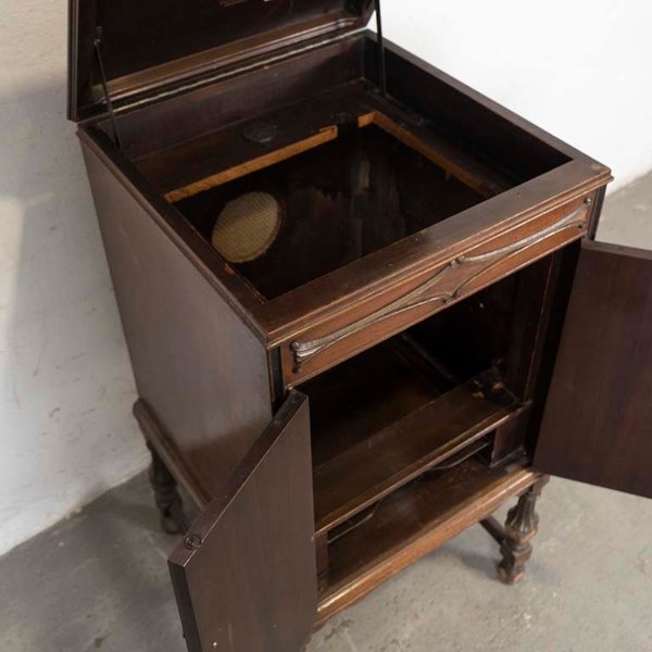Mueble de antiguo tocadiscos BRUNSWICK para decorar tu hogar - imagen 2