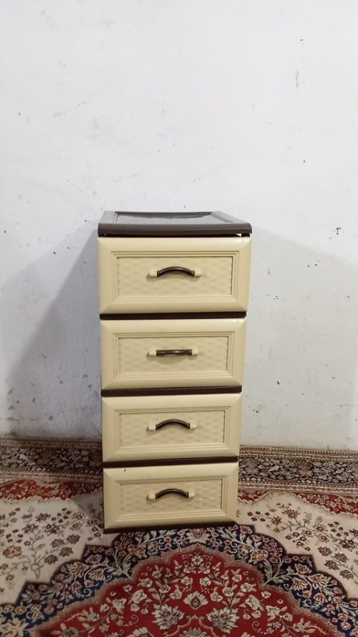 Organizador plástico 4 cajones beige y marrón - imagen 3