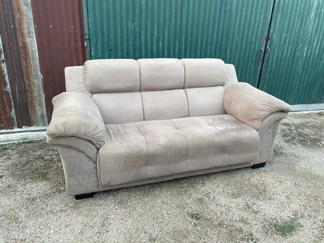 Sillon cómodo de tres cuerpos en buen estado - imagen 3