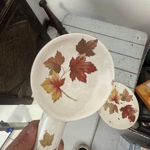 Cucharra y Espumadera de Porcelana con Diseño de Hojas - imagen 5