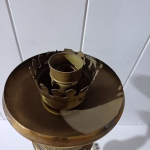 Lámpara Antigua de Bronce con Tulipán de Opalina Decorada - imagen 10