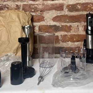 Lote siguiente: Batidora de Mano Rotel con Accesorios