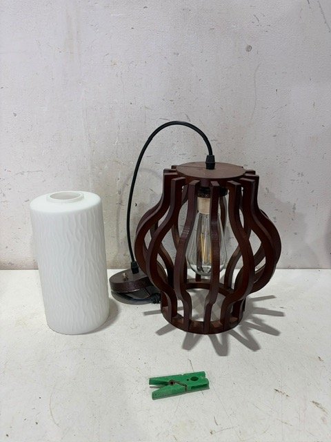 Aplique de Luz Moderno de Madera Oscura