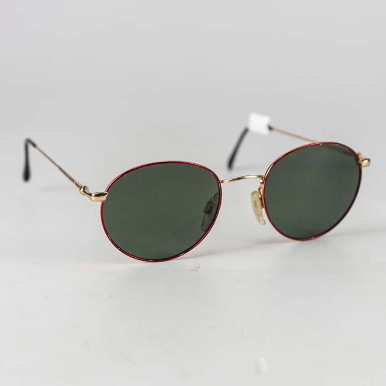 Lote anterior: Lentes de sol United Colors of Benetton