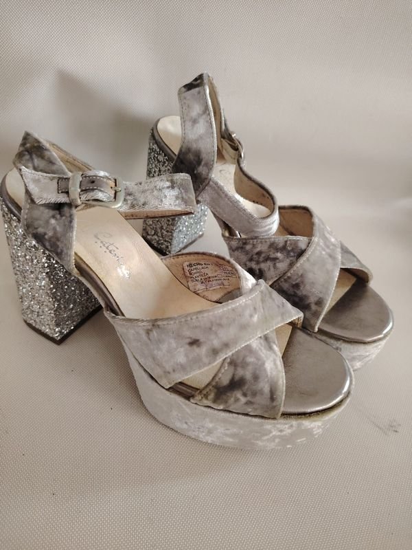 Item 881214 - Image 1