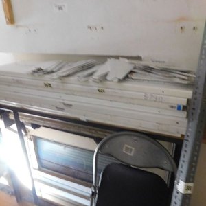 Estantería de metal - imagen 4