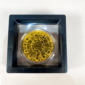 Moneda Coleccionable Signo Leo Dorada con Estuche - imagen 2